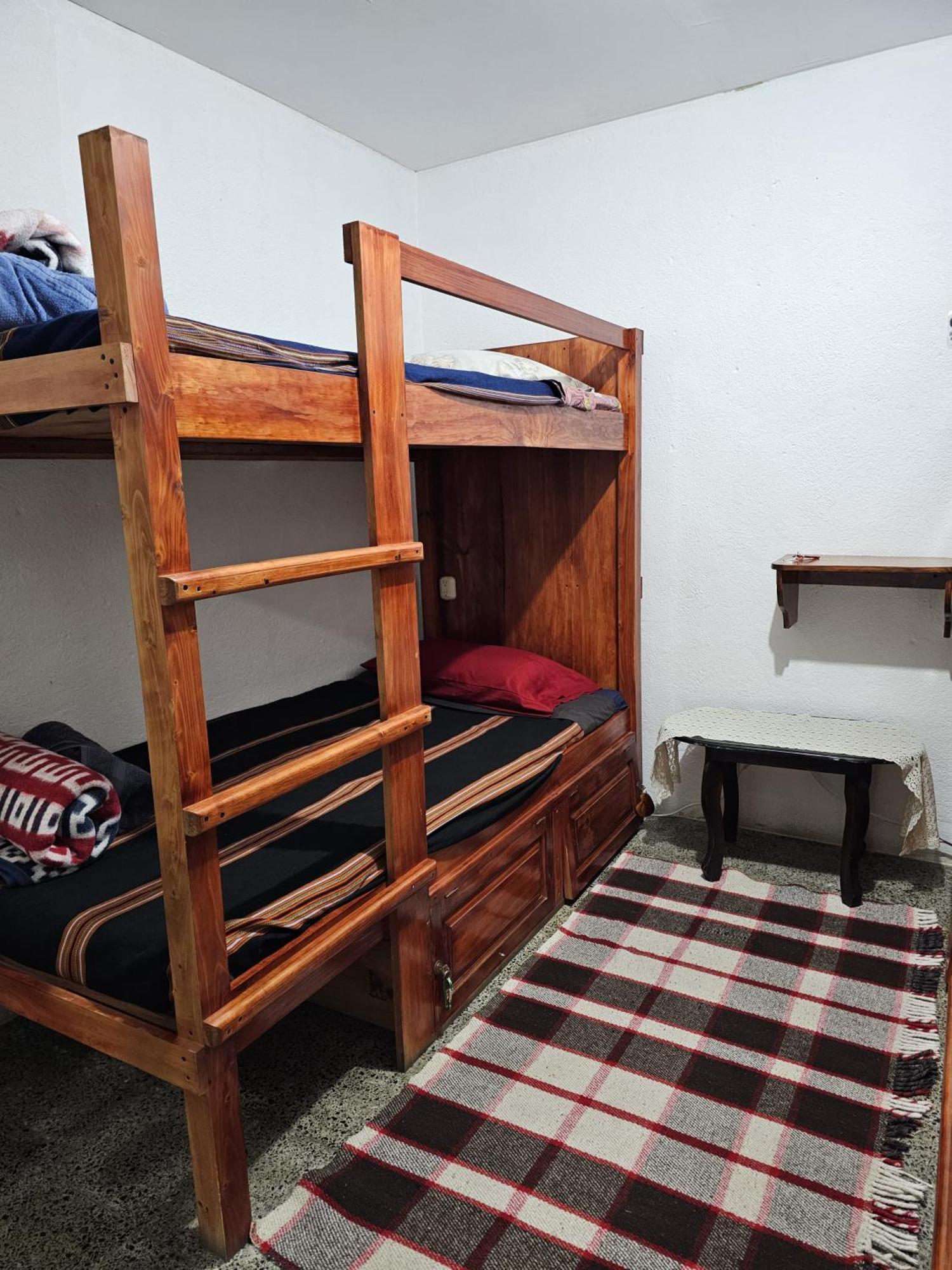 פנחאצ'ל Hostal The Friends מראה חיצוני תמונה